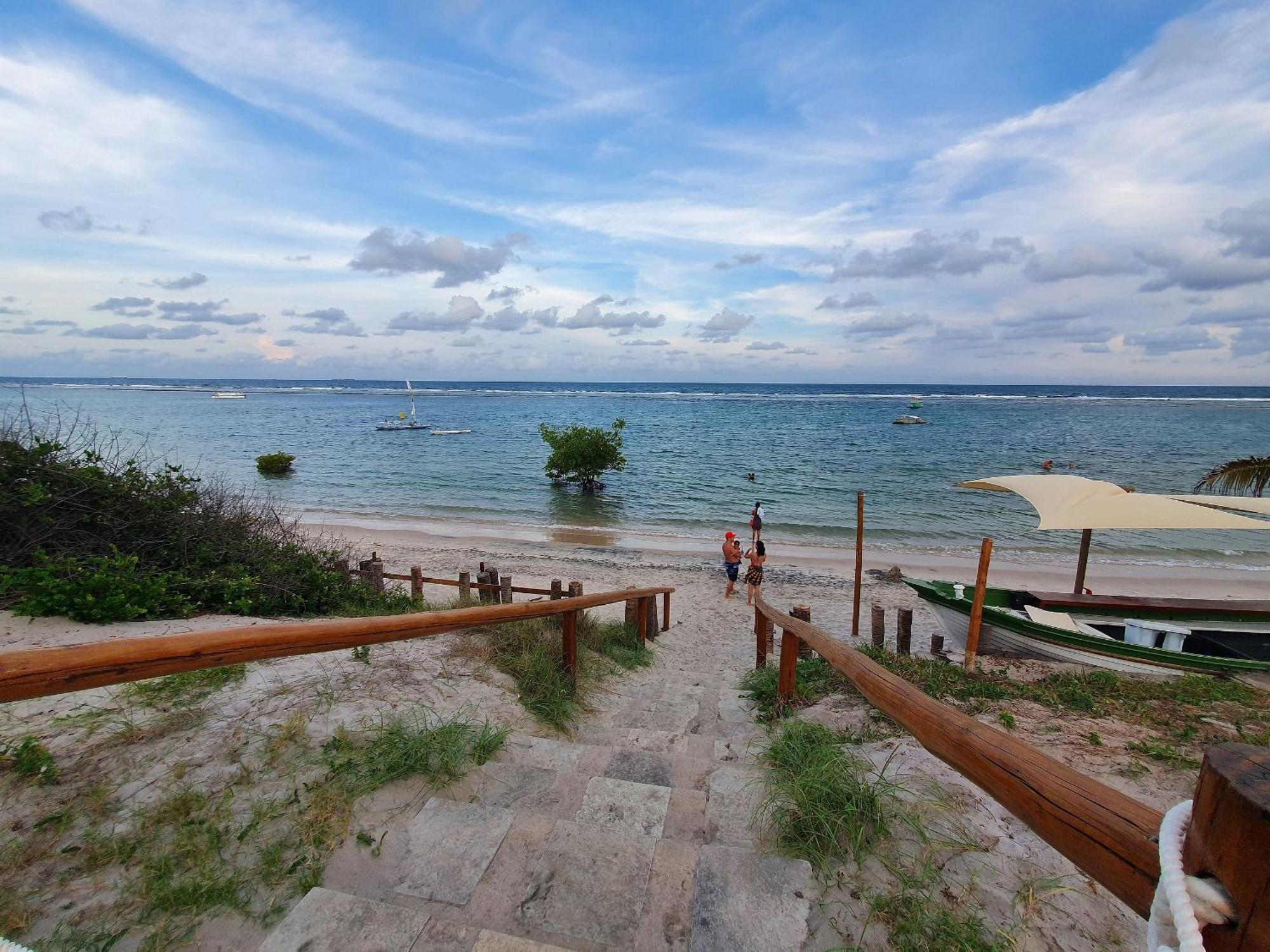 Polinesia Resort: Beachfront Apartments with Private Pool Porto de Galinhas Exterior photo